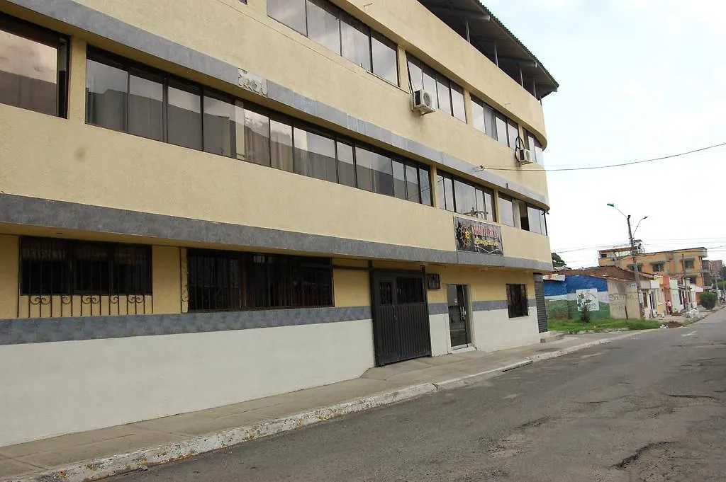 Bugatier Apartahotel Cali Colombia