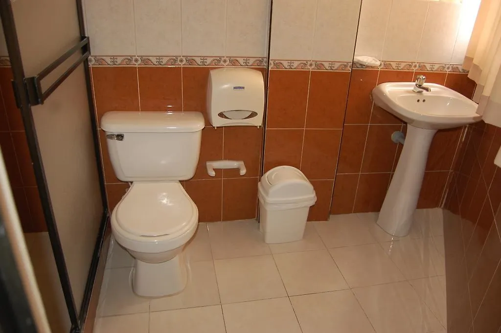 Hotel Bugatier Apartahotel Cali